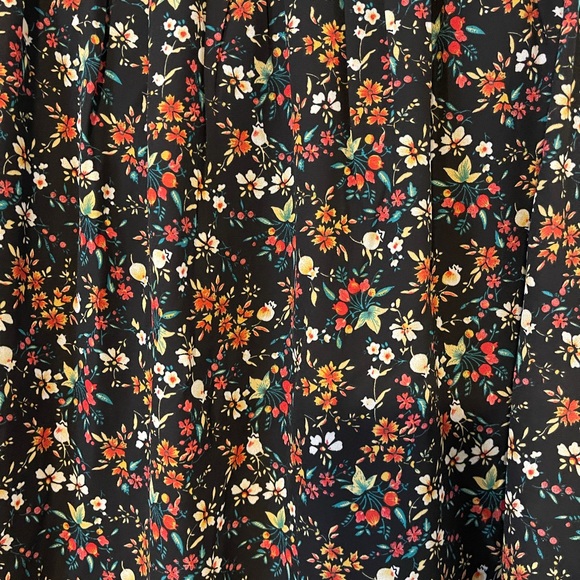 J. Crew Floral Skirt, Size 2 - Picture 2 of 4